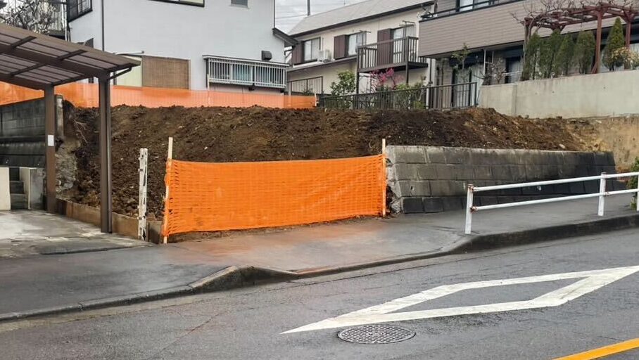 八王子市南陽台の解体工事の画像