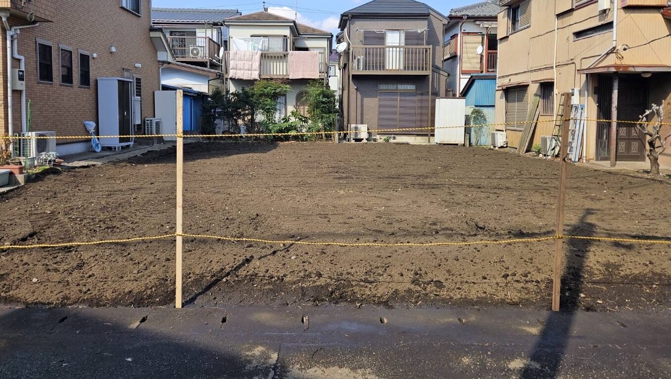 横浜市瀬谷区阿久和西の解体工事の画像