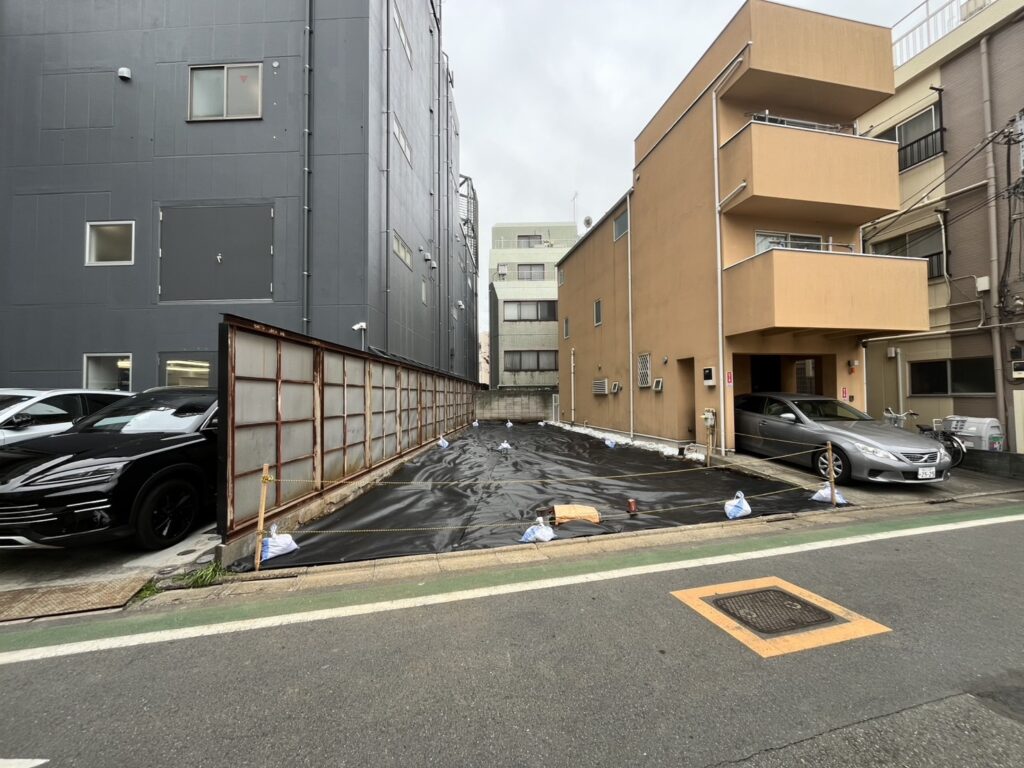 目黒区鷹番の解体工事
