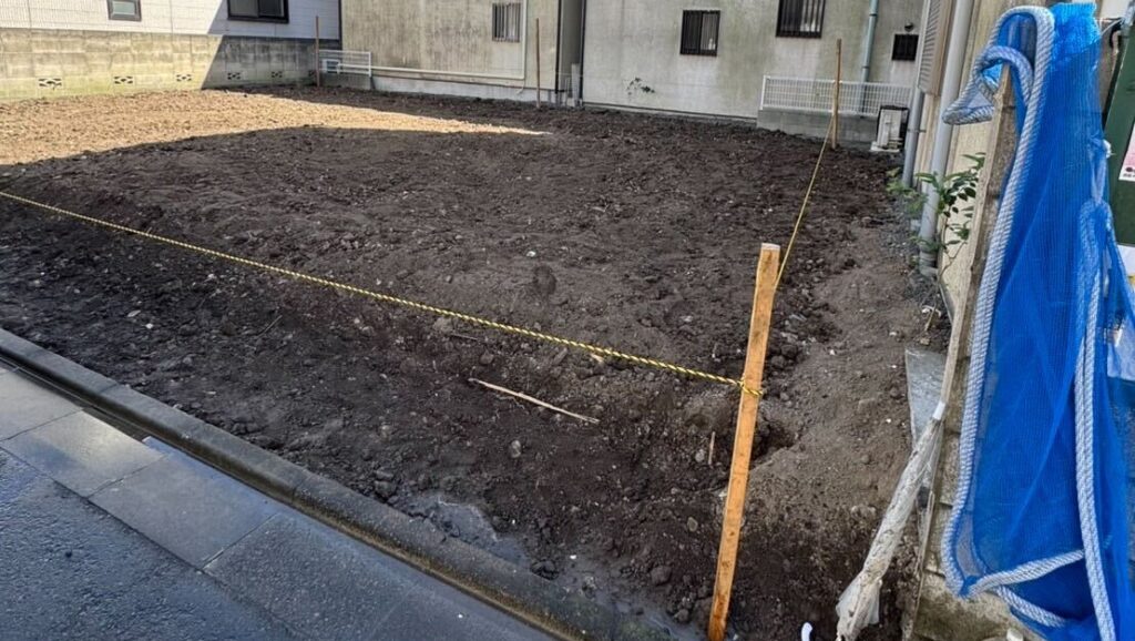 足立区本木南町の解体工事