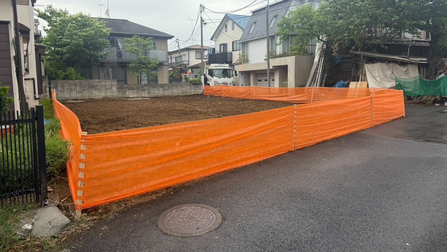 世田谷区上祖師谷の解体工事の画像