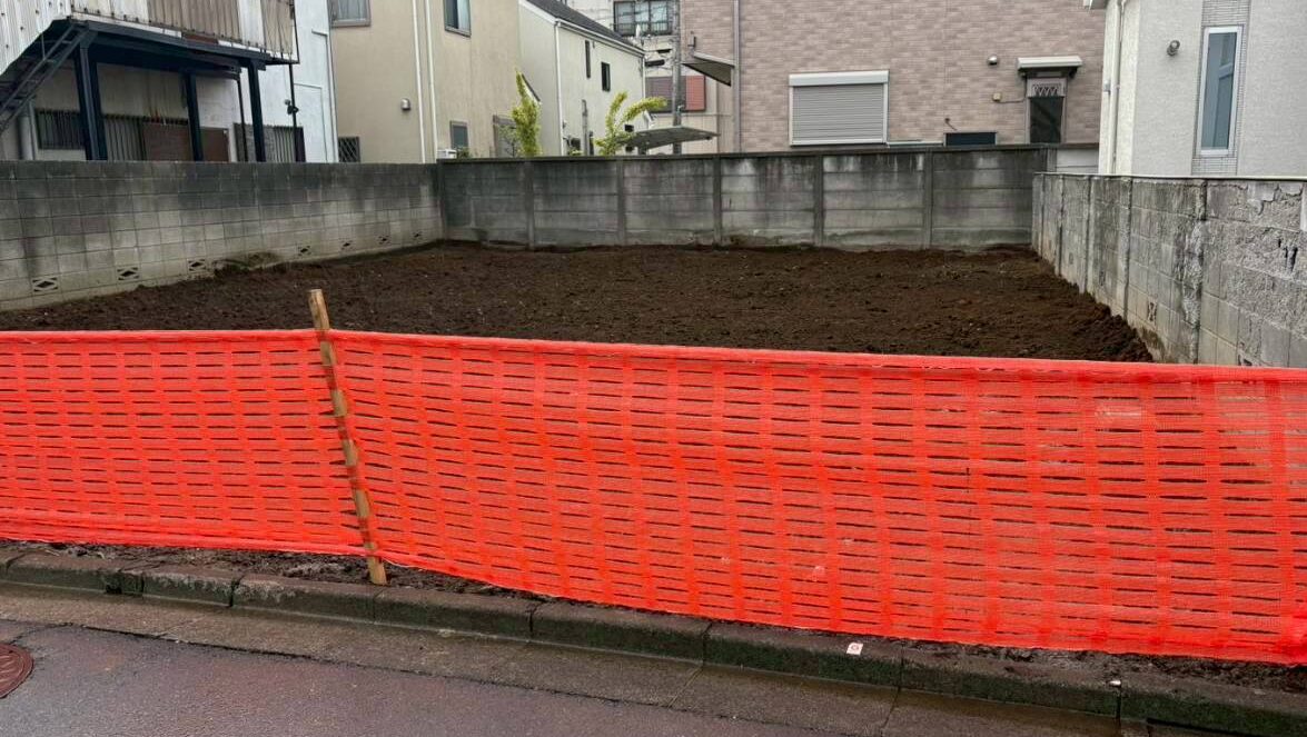 府中市緑町の解体工事の画像