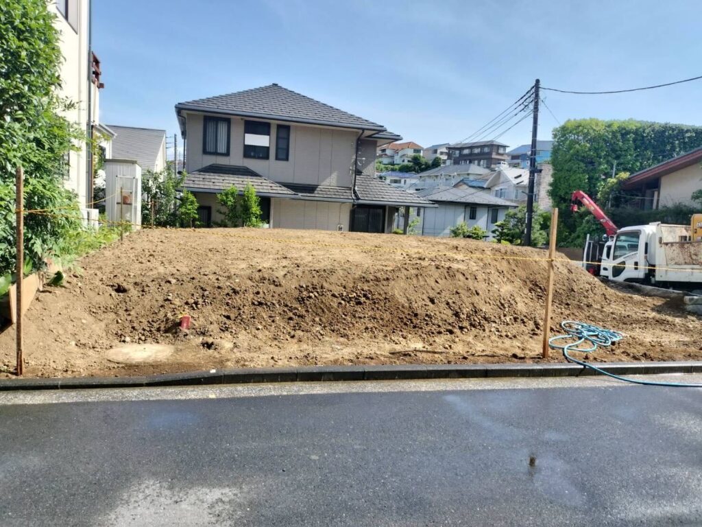横浜市磯子区岡村の解体工事