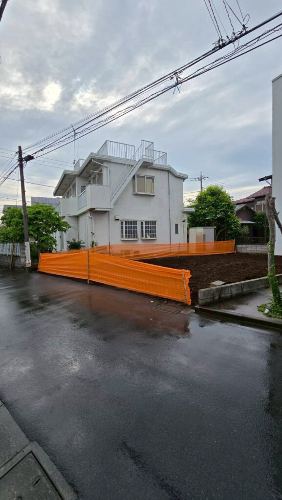 調布市若葉町の解体工事
