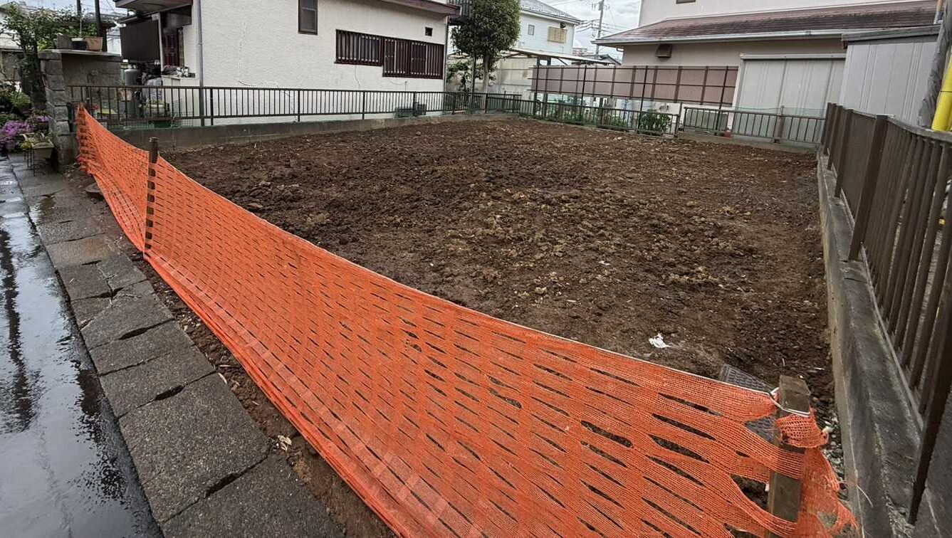 座間市南栗原の解体工事の画像