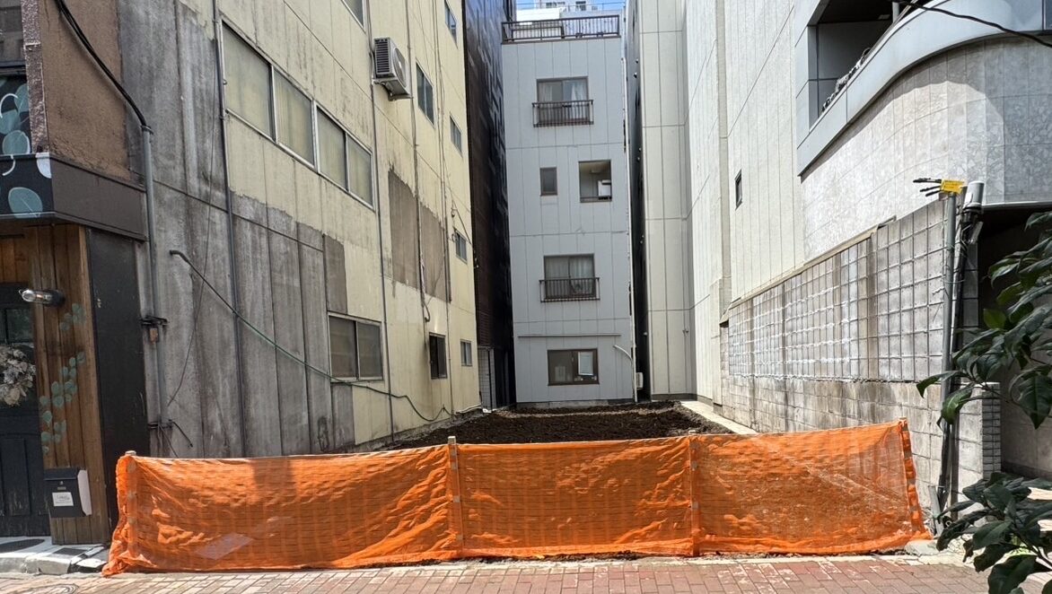 中央区日本橋人形町の解体工事の画像