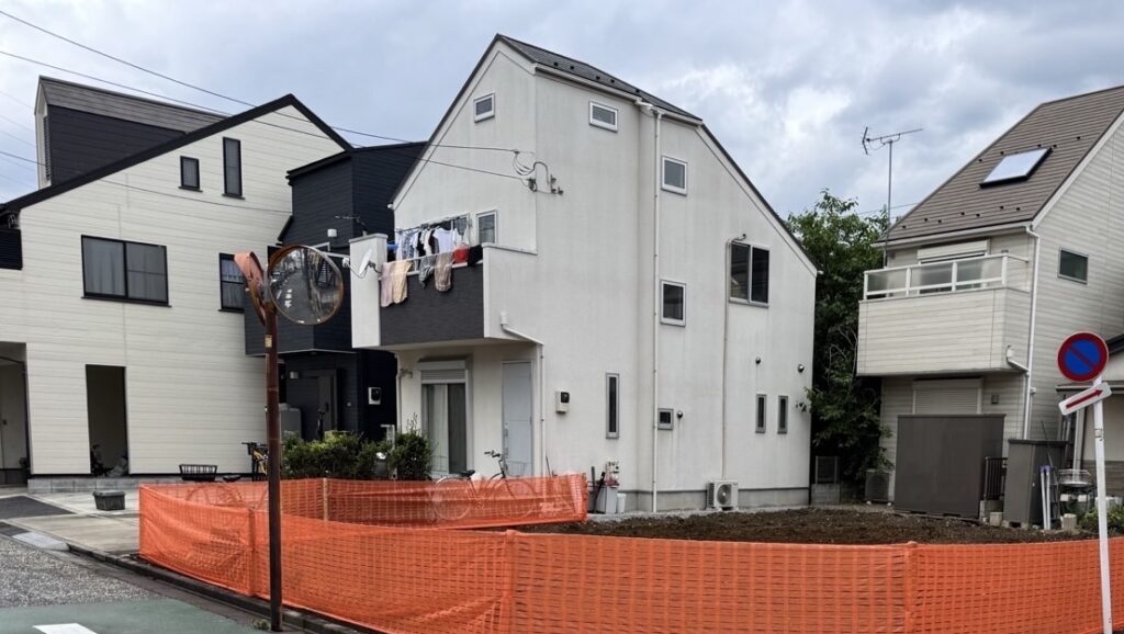 三鷹市深大寺の解体工事