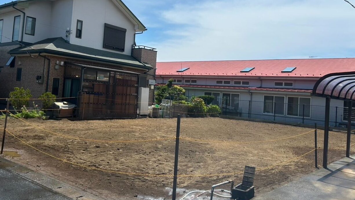 平塚市黒部丘の解体工事の画像