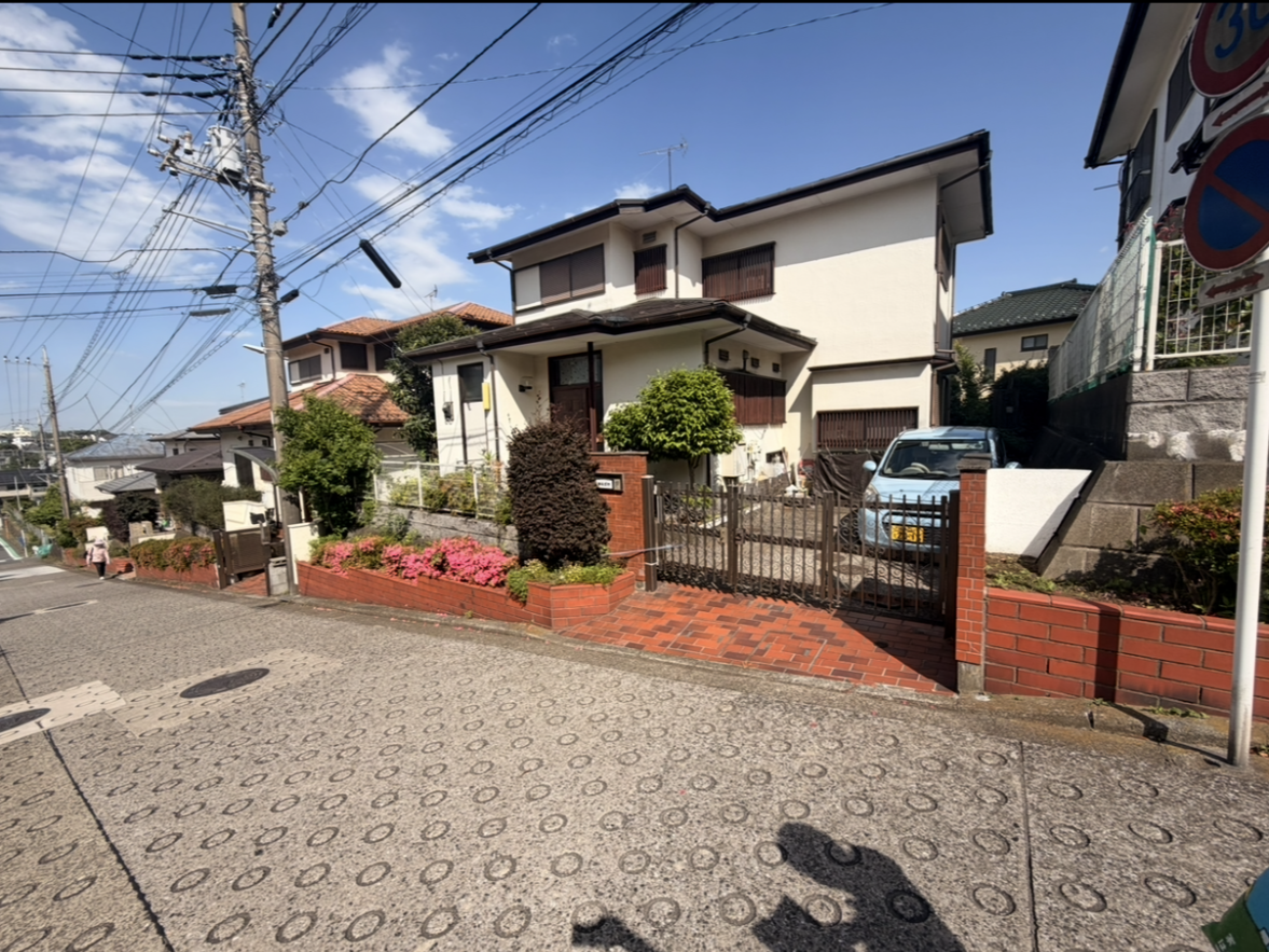 横浜市保土ケ谷区上菅田町の解体工事の画像