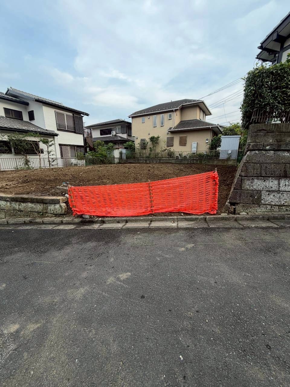 横浜市戸塚区鳥が丘の解体工事の画像