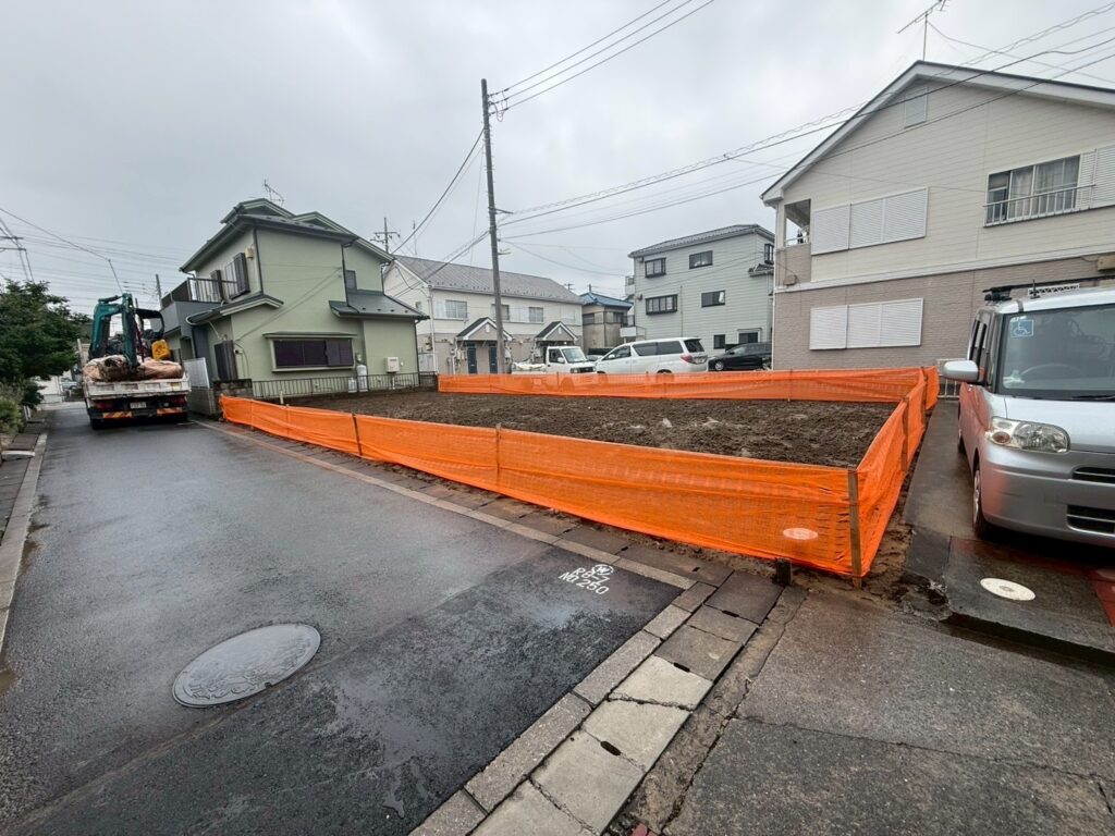 三郷市鷹野の解体工事