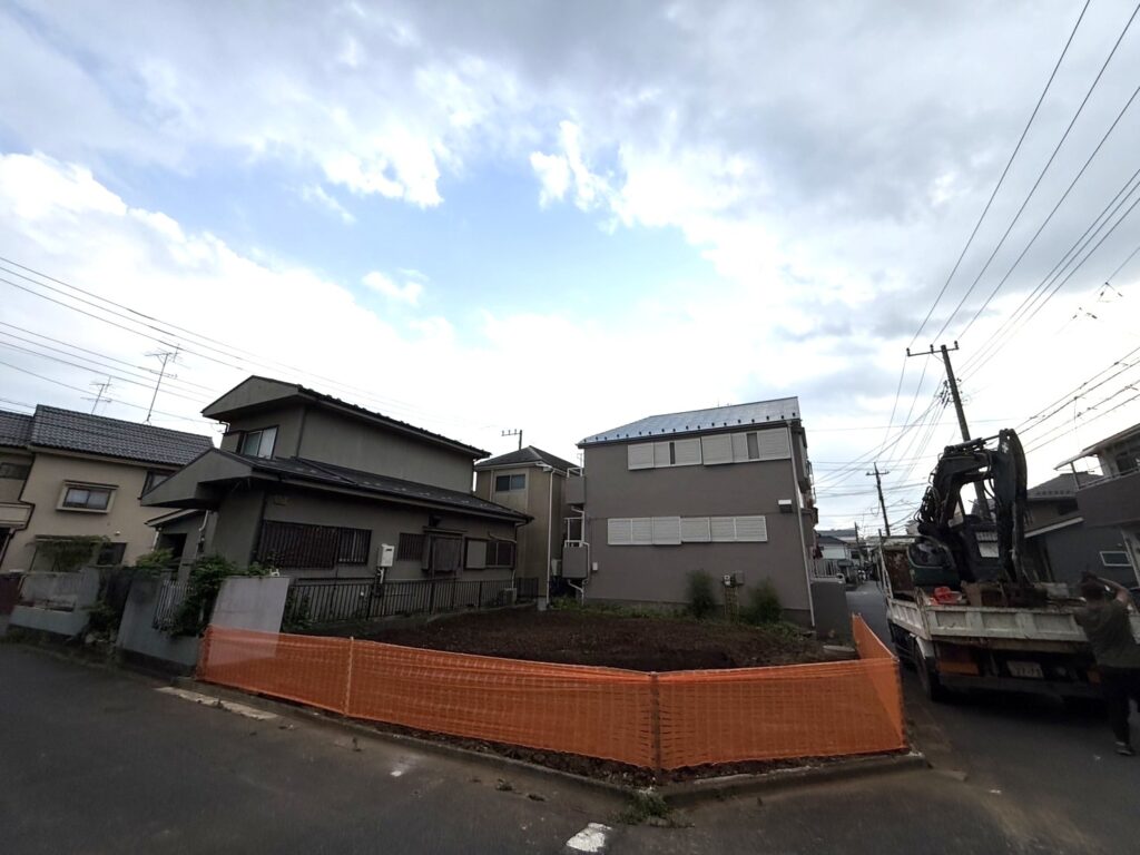 清瀬市旭ヶ丘の解体工事