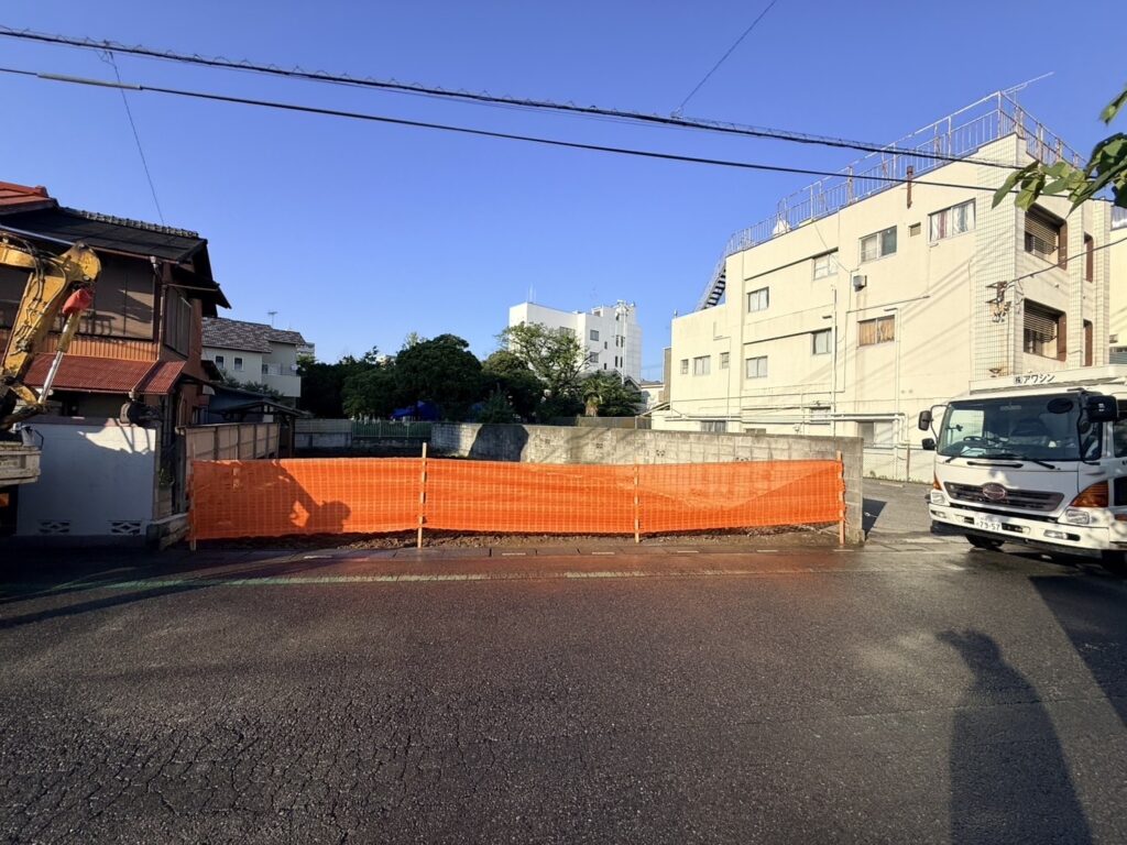 春日部市粕壁東の解体工事