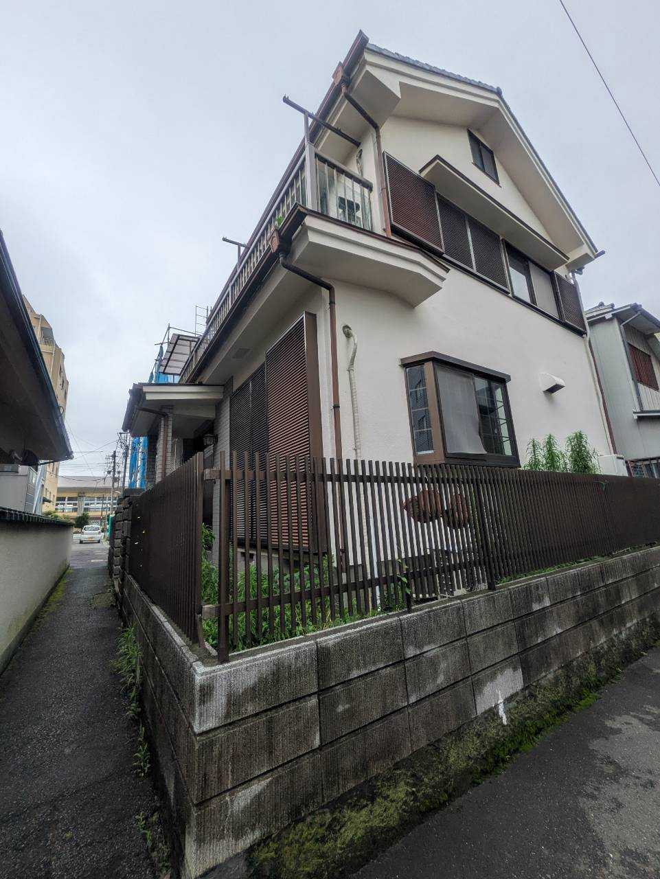 川崎市川崎区小田の解体工事の画像