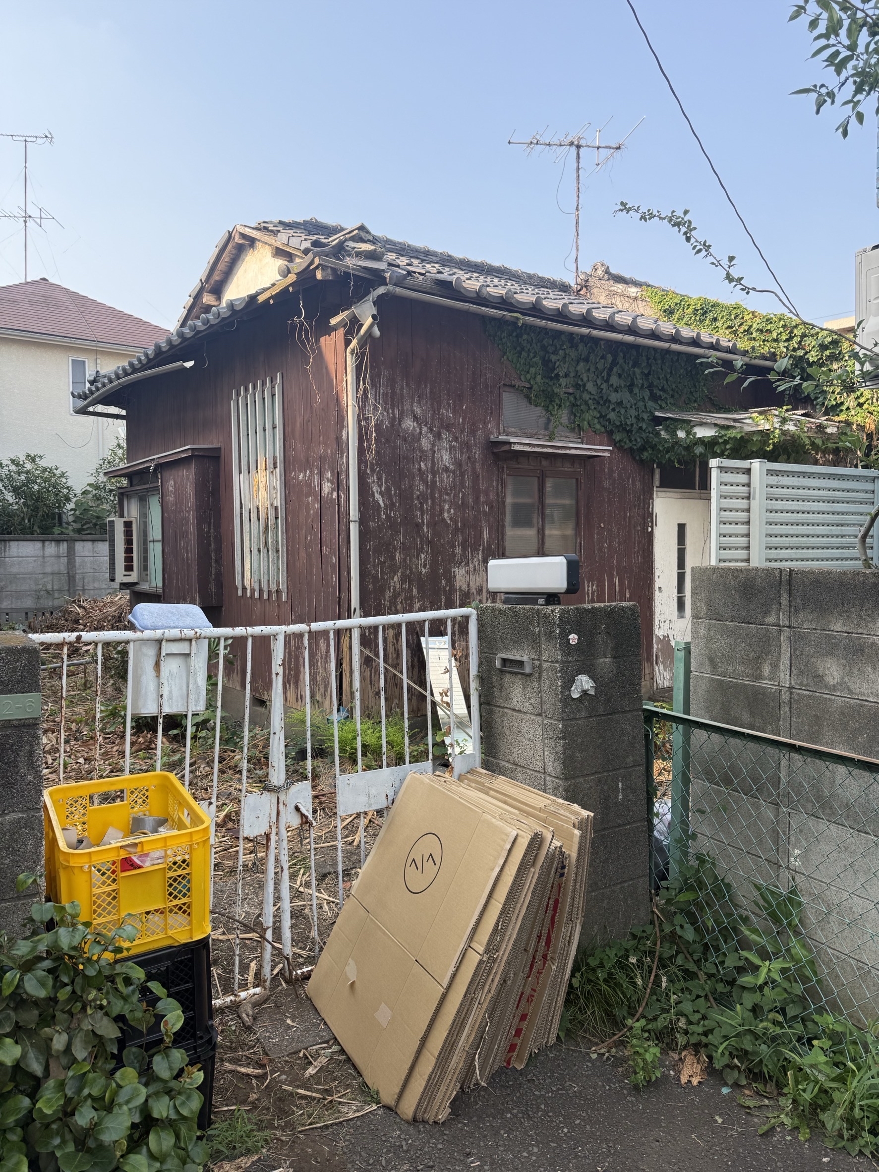 川崎市麻生区高石の解体工事の画像