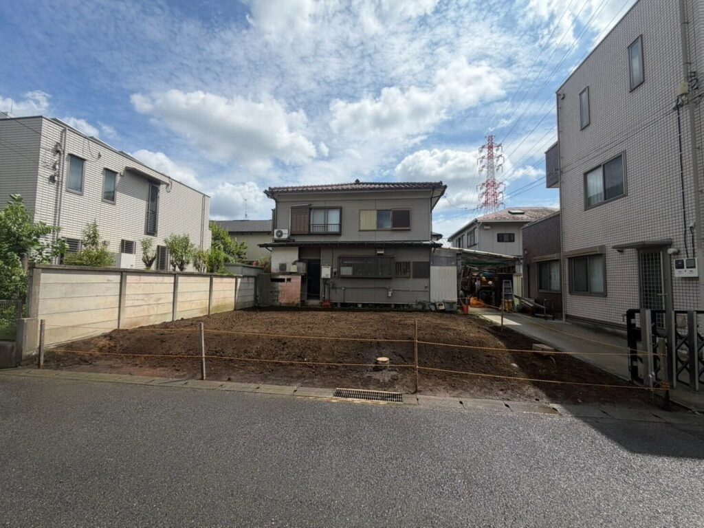 綾瀬市大上の解体工事