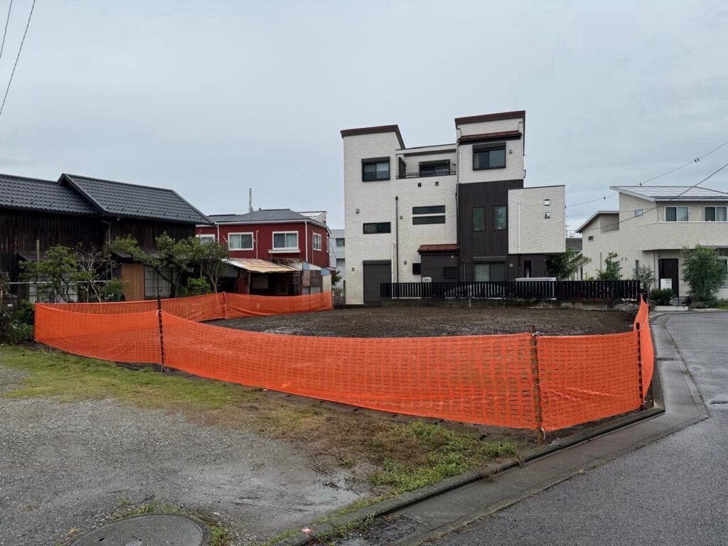 逗子市新宿の解体工事