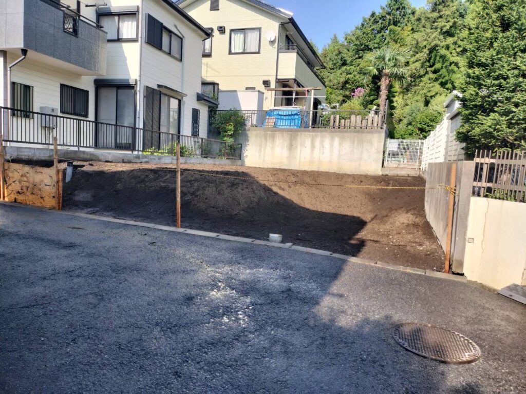 座間市緑が丘の解体工事