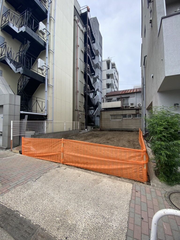 江東区越中島の解体工事