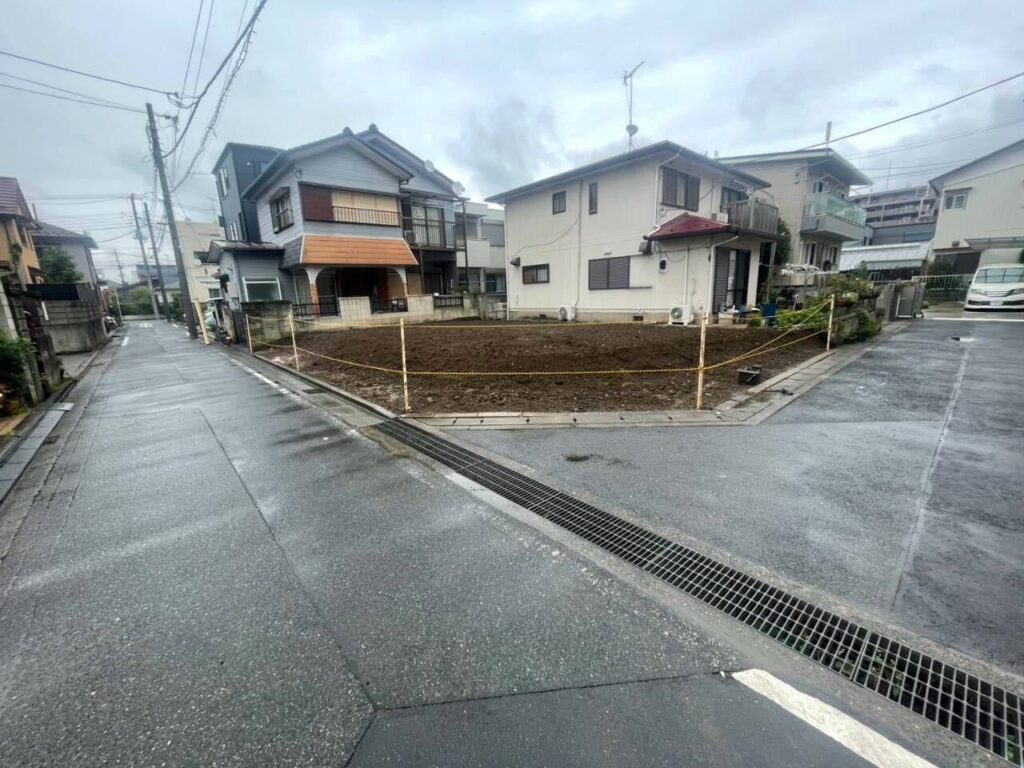 三郷市早稲田の解体工事