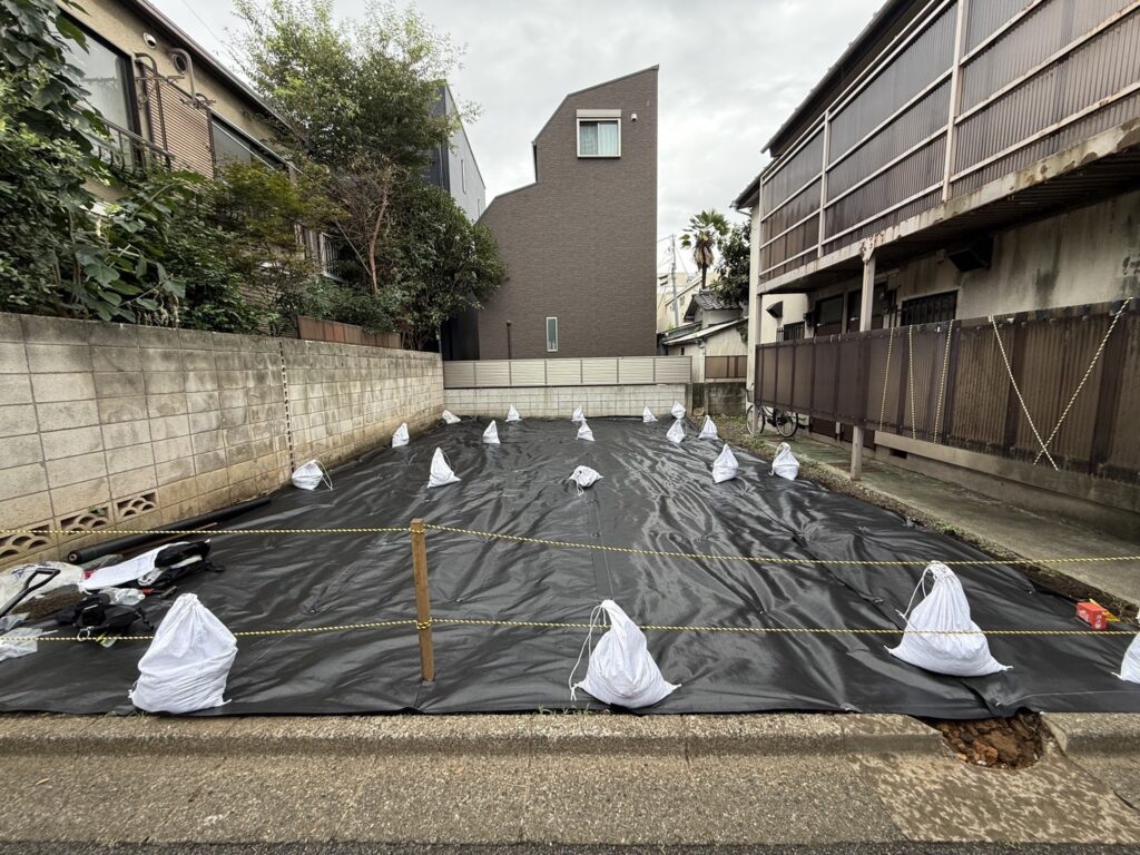 杉並区梅里の解体工事